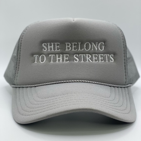 “SHE BELONG TO THE STREETS” Trucker Hat SnapBack Baseball Cap
